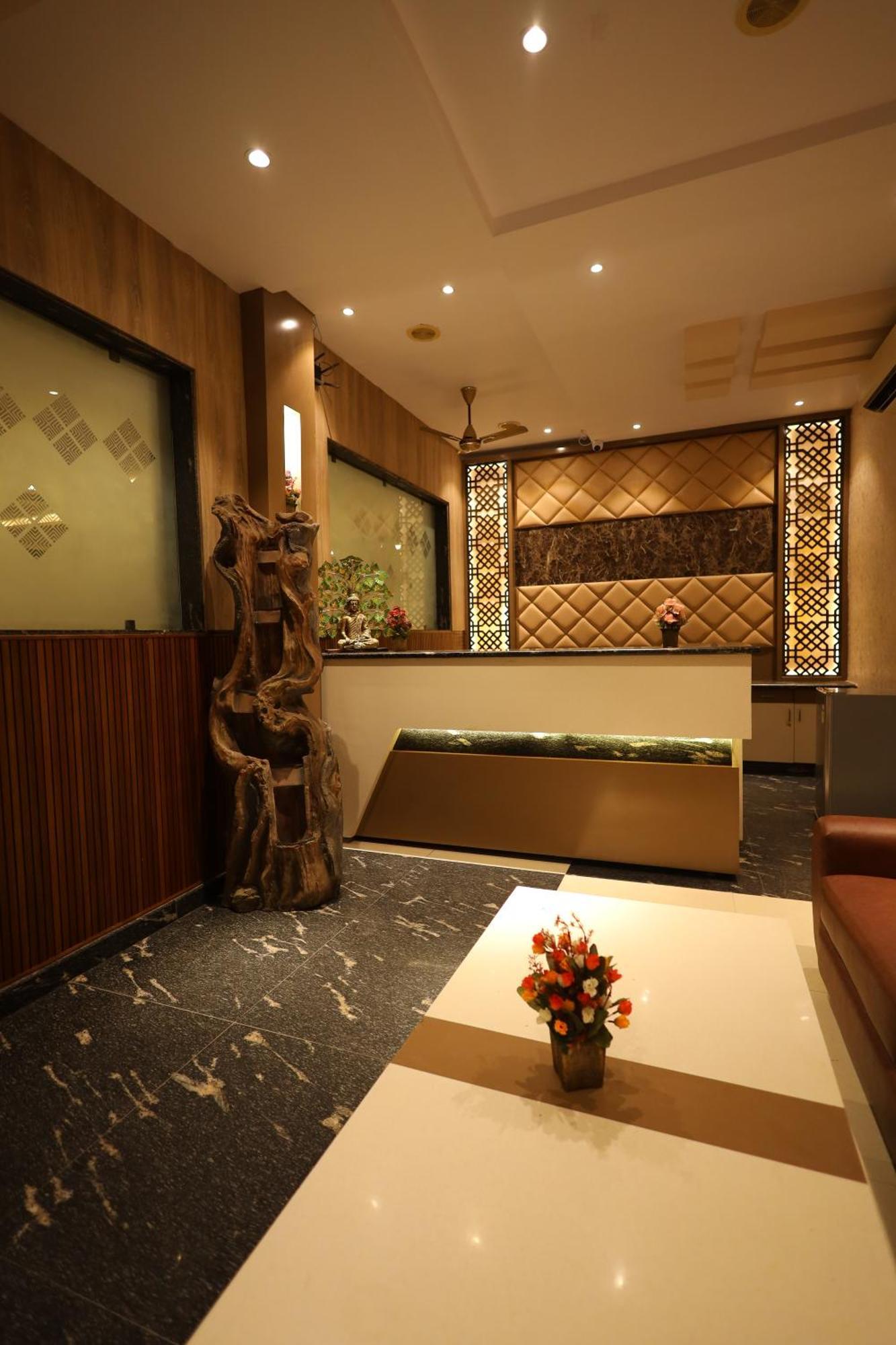 Hotel Bhagyaraj Palace A Luxury Hotel Keshavpuram كانبور المظهر الخارجي الصورة