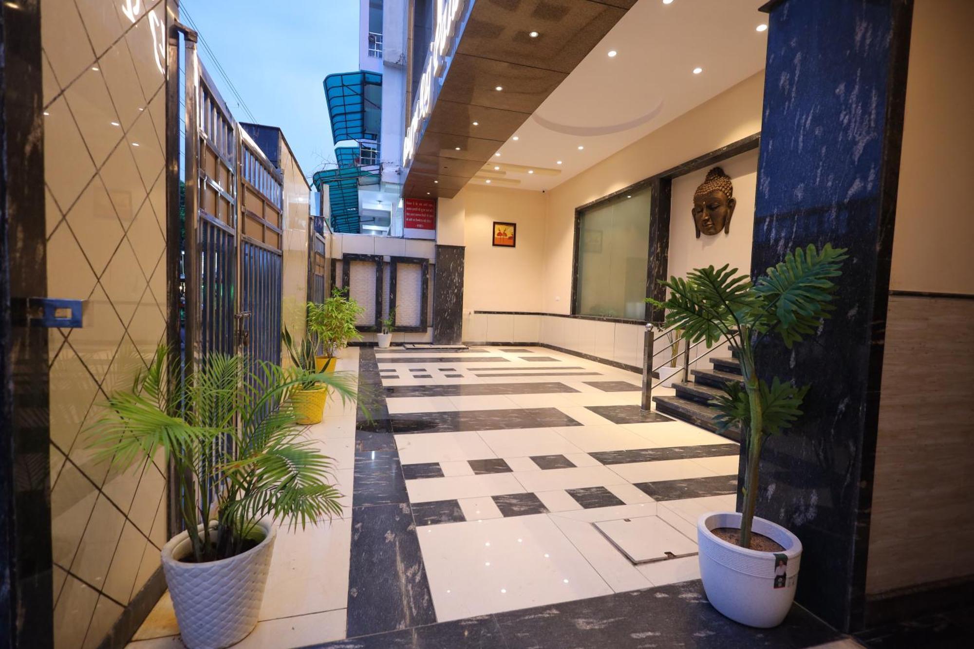 Hotel Bhagyaraj Palace A Luxury Hotel Keshavpuram كانبور المظهر الخارجي الصورة
